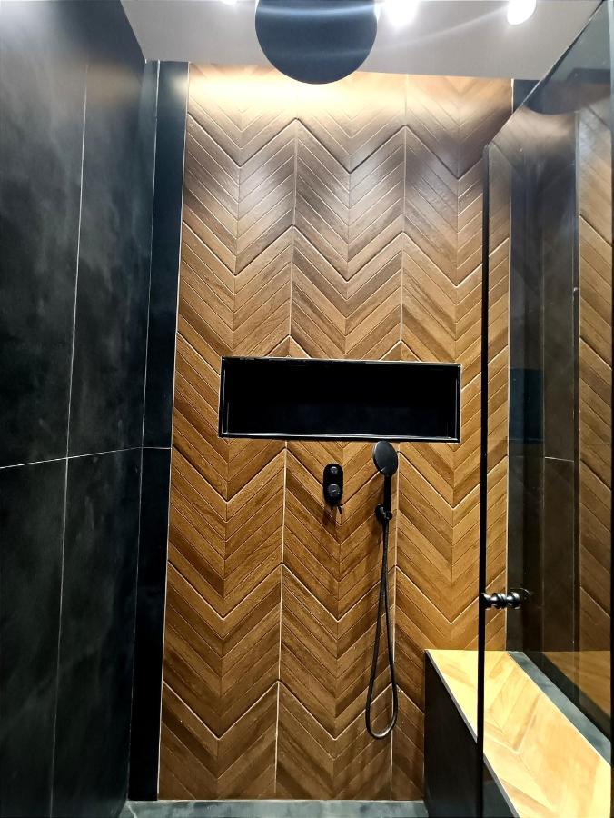 Luxury Aparment 5 Room 2 Minutes From The Beach بات يام المظهر الخارجي الصورة